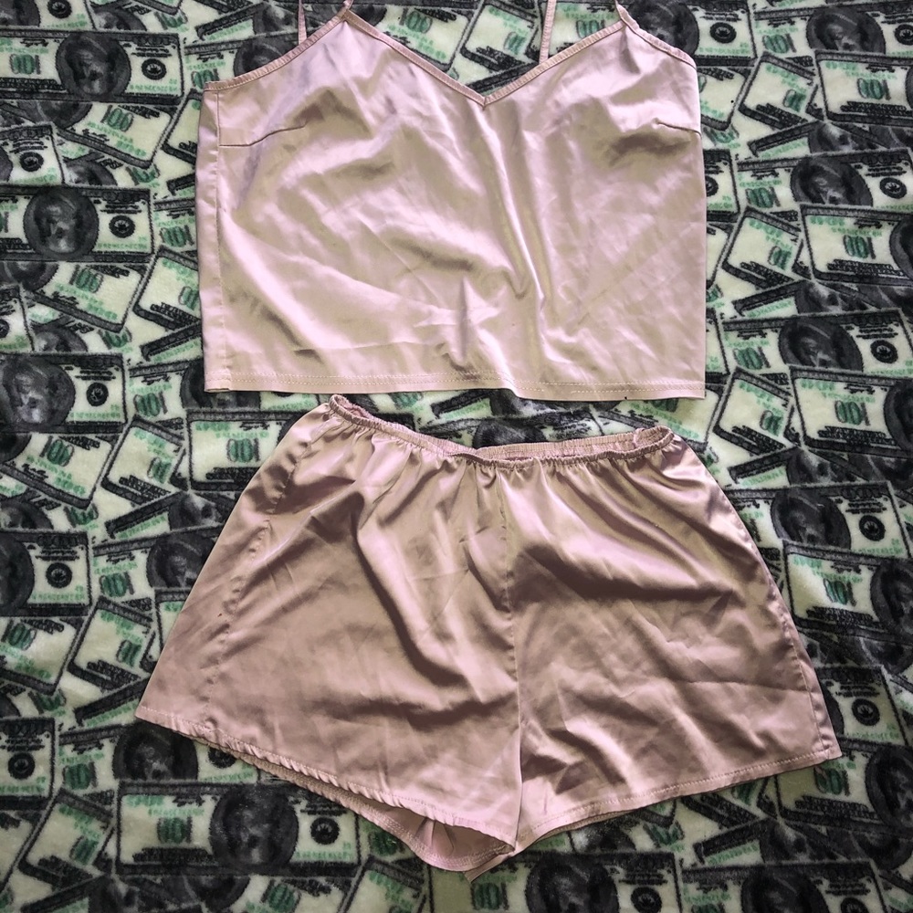 Pajama Set - Picture 2 of 3